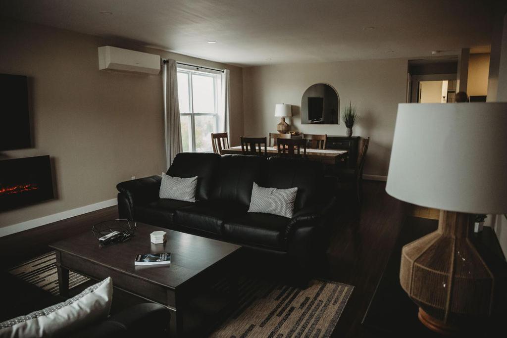 Riverside Suites Grand Falls Windsor Exterior foto